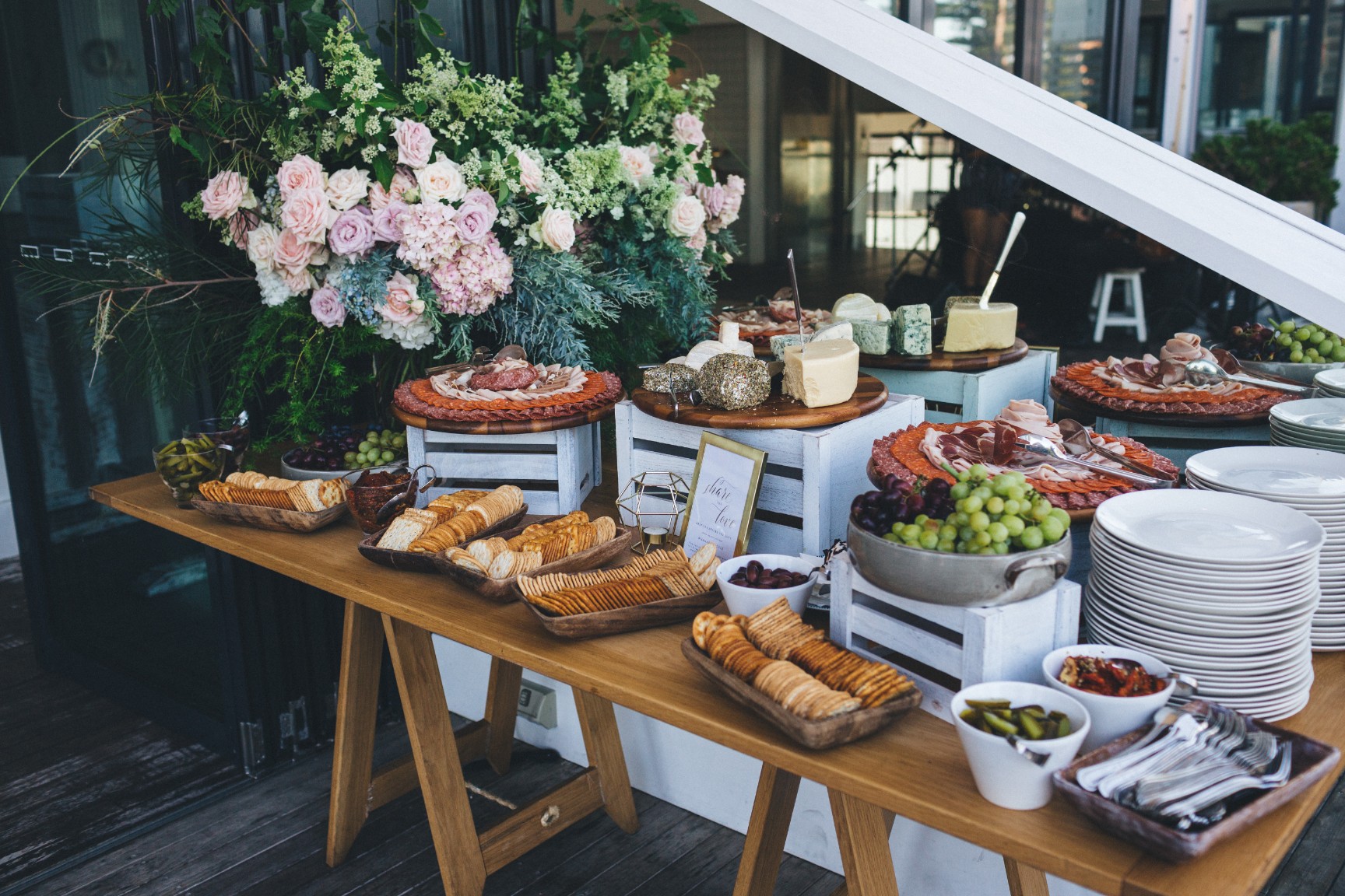 Svadobný brunch alebo prečo je ranná svadba lepšia