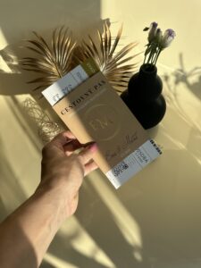 svadobné oznámenie letenka s pasom