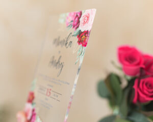 akrylové svadobné oznámenie s kvetmi