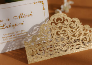 luxusné lasercut svadobné oznámenie