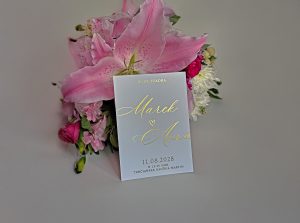 svadobné oznámenie transparentné s metalickou razbou